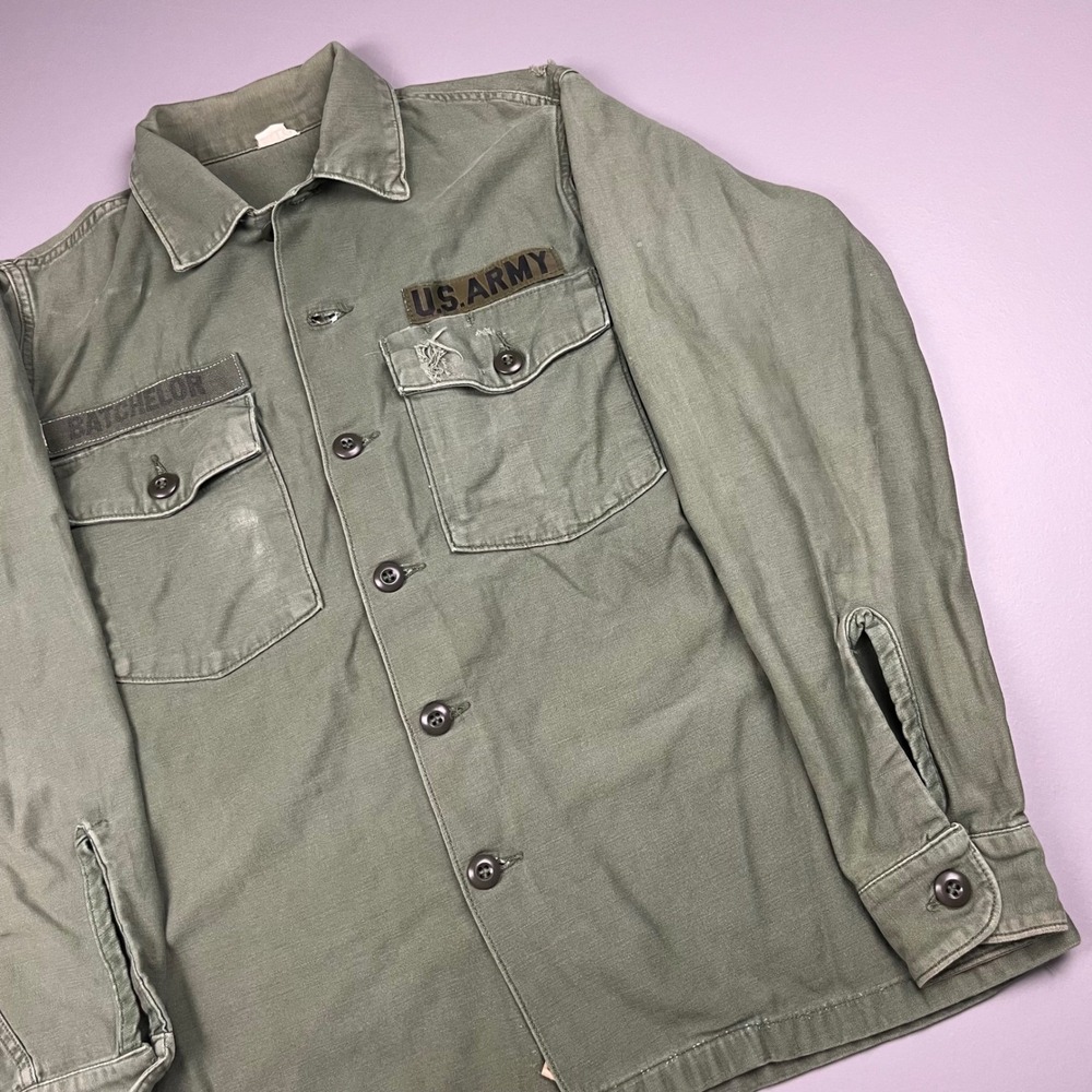 US Army OG-107 Utility Shirt Men 15.5x33 Green Vintage 1969 Sateen Field Jacket